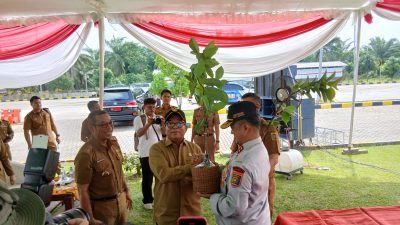 Pj. Gubernur Lampung memulai penghijauan serentak di rest area 49B di ruas tol bakauheni terbanggi besar
