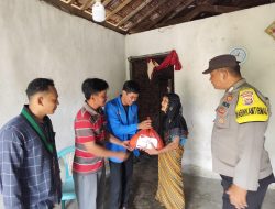 250 Paket Sembako Didistribusikan Polres Lampung Timur Bersama Mahasiswa Dan Aliansi BEM