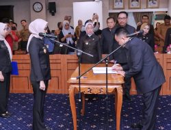 Wagub Jihan Lantik Pejabat Pimpinan Tinggi Pratama, Dorong Birokrasi Responsif dan Berintegritas