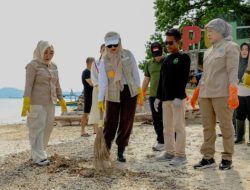 Kolaborasi Untuk Indonesia Bersih, Wagub Jihan Gerakkan Aksi Nyata di Pantai Mutun dan Pulau Tangkil