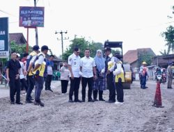 Gubernur Lampung dan Bupati Pringsewu Ground Breaking Jalan Provinsi