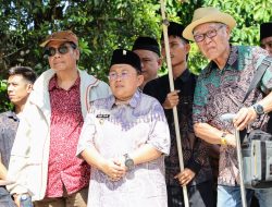 Wabup Resmikan Masjid At-Tanwir dan Hadiri Anjau Silau Keluarga Kartadilaga