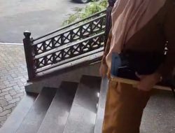 RAPAT TERTUTUP TERKAIT TATA CARA TATA KELOLA DAN HILIRISASI UBI KAYU DI KANTOR BALAI KERATUN