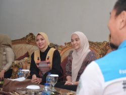 Wulan Mirza Sambut Kepulangan Camelia, Anak Pringsewu yang Terlantar di Negeri Jiran