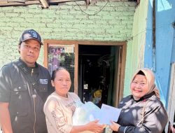 Dewi Mayang Suri Djausal Salurkan Bantuan untuk Korban Banjir di Kedamaian, Warga Haru Terima Sembako