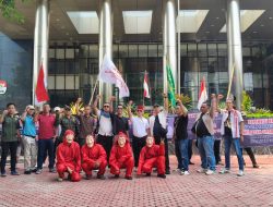 ­Aksi Tanpa Henti, Triga Lampung desak KPK Segera Tangkap Pelaku Korupsi di Lampung.