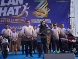 Wali Kota Bandar Lampung Eva Dwiana Ajak Warga Hidup Sehat Lewat Jalan Sehat HUT ke-344 Bandar Lampung