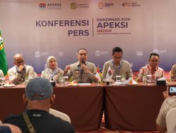 Wali Kota Bandar Lampung Hadiri Sidang Pleno dan Penutupan Rakernas XVIII APEKSI