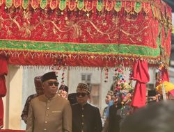 Angkon Muakhi Satukan Persaudaraan Adat, PYM SPDB Pangeran Edward Syah Pernong dan Gubernur Lampung Teguhkan Komitmen Lestarikan Budaya