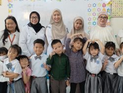 UPT Puskesmas Pasar Ambon Rutin Gelar SDIDTK, Berikan Vitamin A dan Obat Cacing untuk Anak Sekolah dan Posyandu